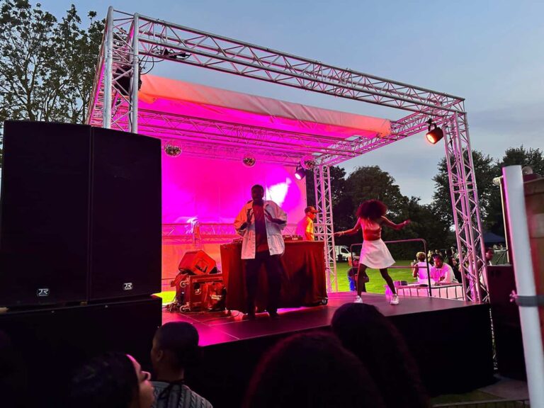 📅 Throwback naar Tropicana Poolparty Festival op 31 augustus 2024 🎤🎵
