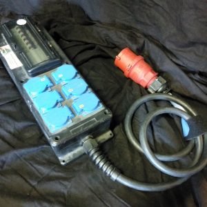 32a faseslof 6x220v shuko gezekerd web01.jpg