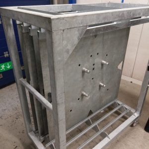 baseplate 1x1m op kar.jpg