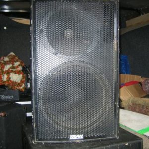 eaw la215 monitorspeaker 600w.jpg