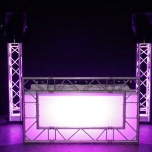 witte dj booth foto 01.jpg